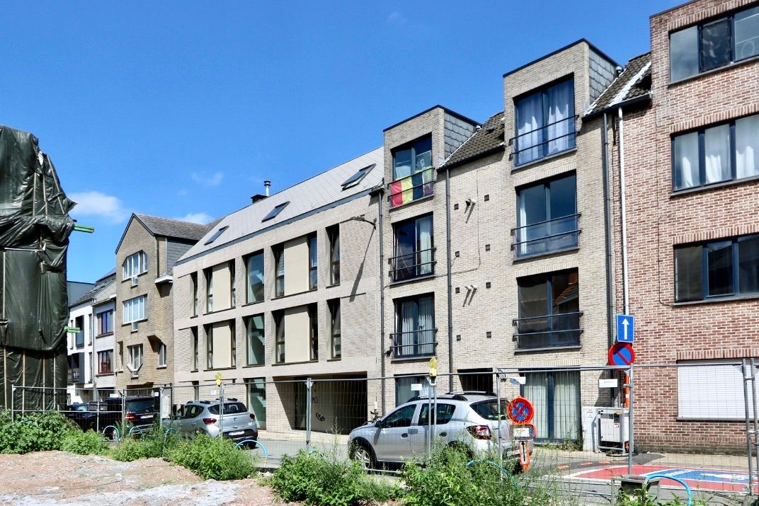 Afbeelding van Gelijkvloers appartement met 1 slaapkamer, ruim terras en garage.