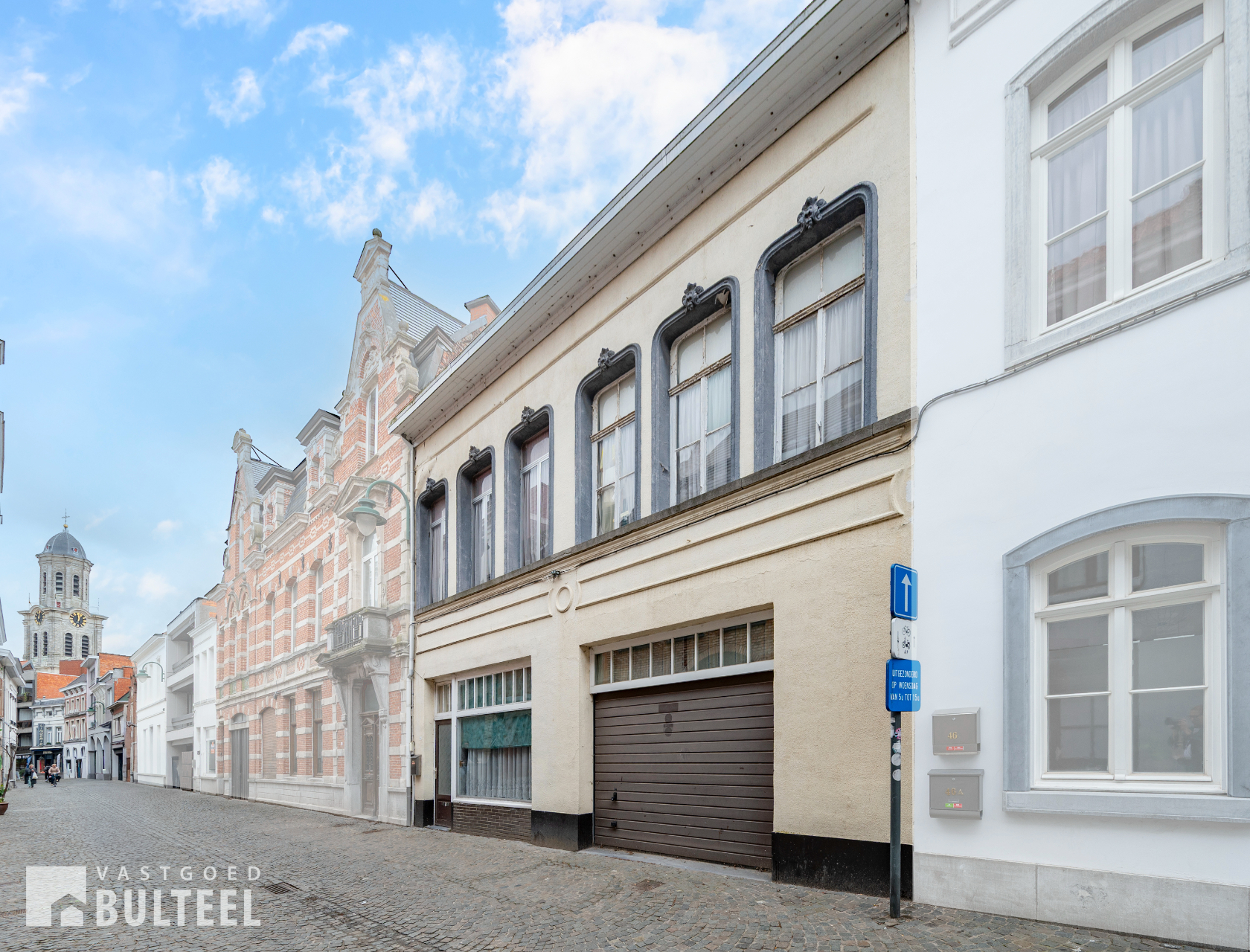 Afbeelding van Zeer ruime te renoveren eigendom in het centrum van Lokeren!