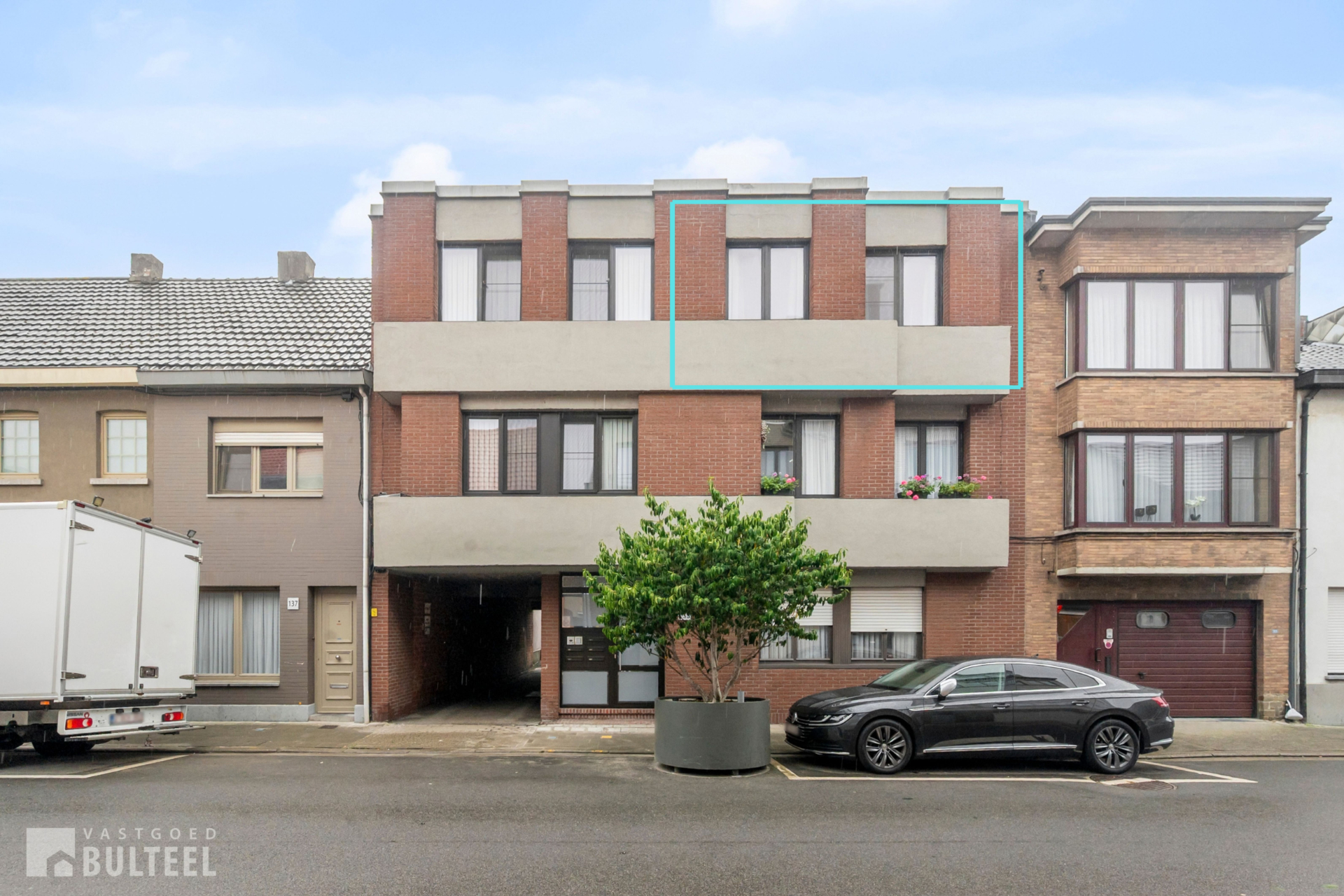 Afbeelding van Zonnig dakappartement met 2 slaapkamers en een garagebox!